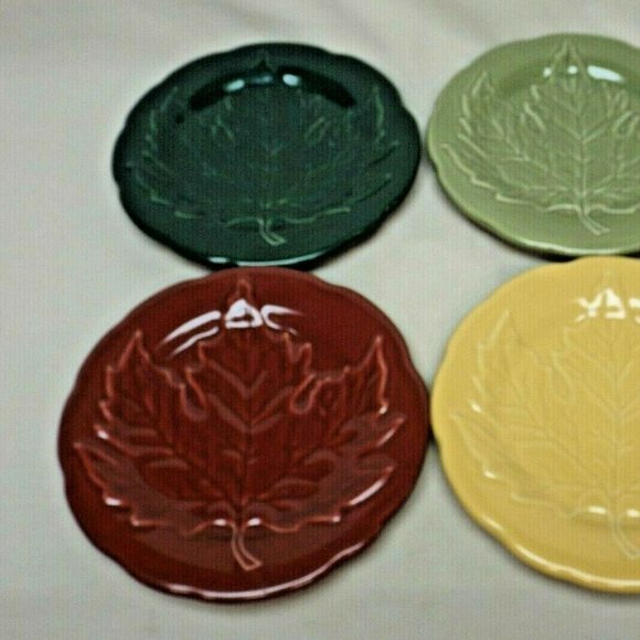 Longaberger Pottery Set of 4 Falling Leaves Collection Leaf Plates - Picture 4 of 12
